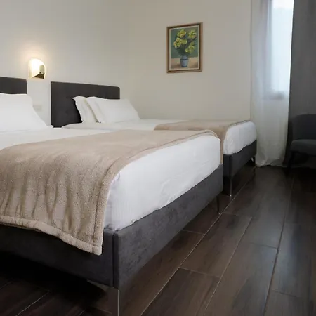 Delta Florence Hotel 4*