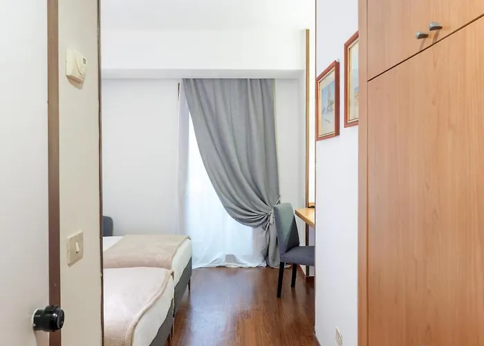 Delta Florence Otel 4*