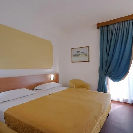 Delta Florence 4*