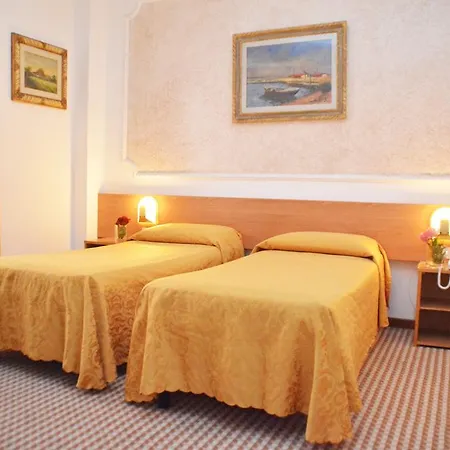 Hotel Delta Florence 4*