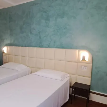 Hotel Delta Florence 4*