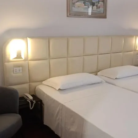 Delta Florence Hotel 4*