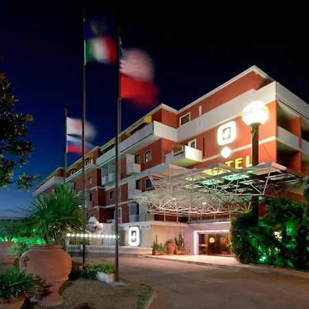 Delta Florence 호텔 4*