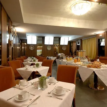 Delta Florence Hotel 4*