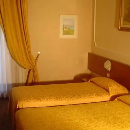 Delta Florence Hotel 4*