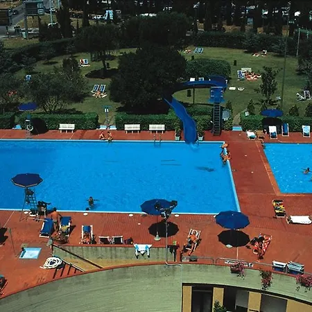 Delta Florence Отель 4*
